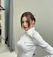 资讯页底栏协调